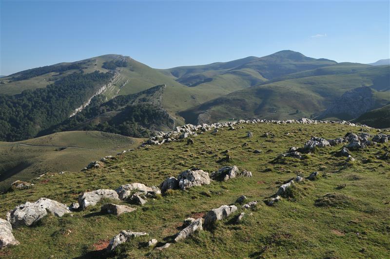 Kaskoz kasko (sur les hauteurs) - Les ports de Cize