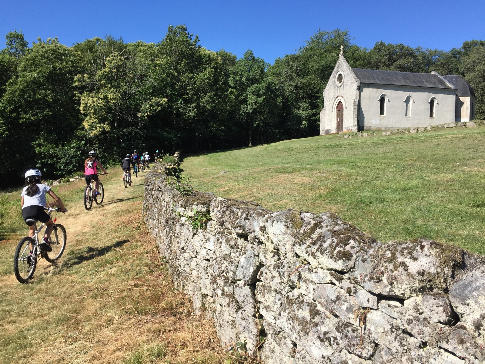 Circuit touristique des Monts du Limousin, Ambazac - photo 2