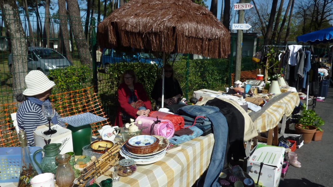 Vide-greniers "Meyran les Grands Champs" - photo 3