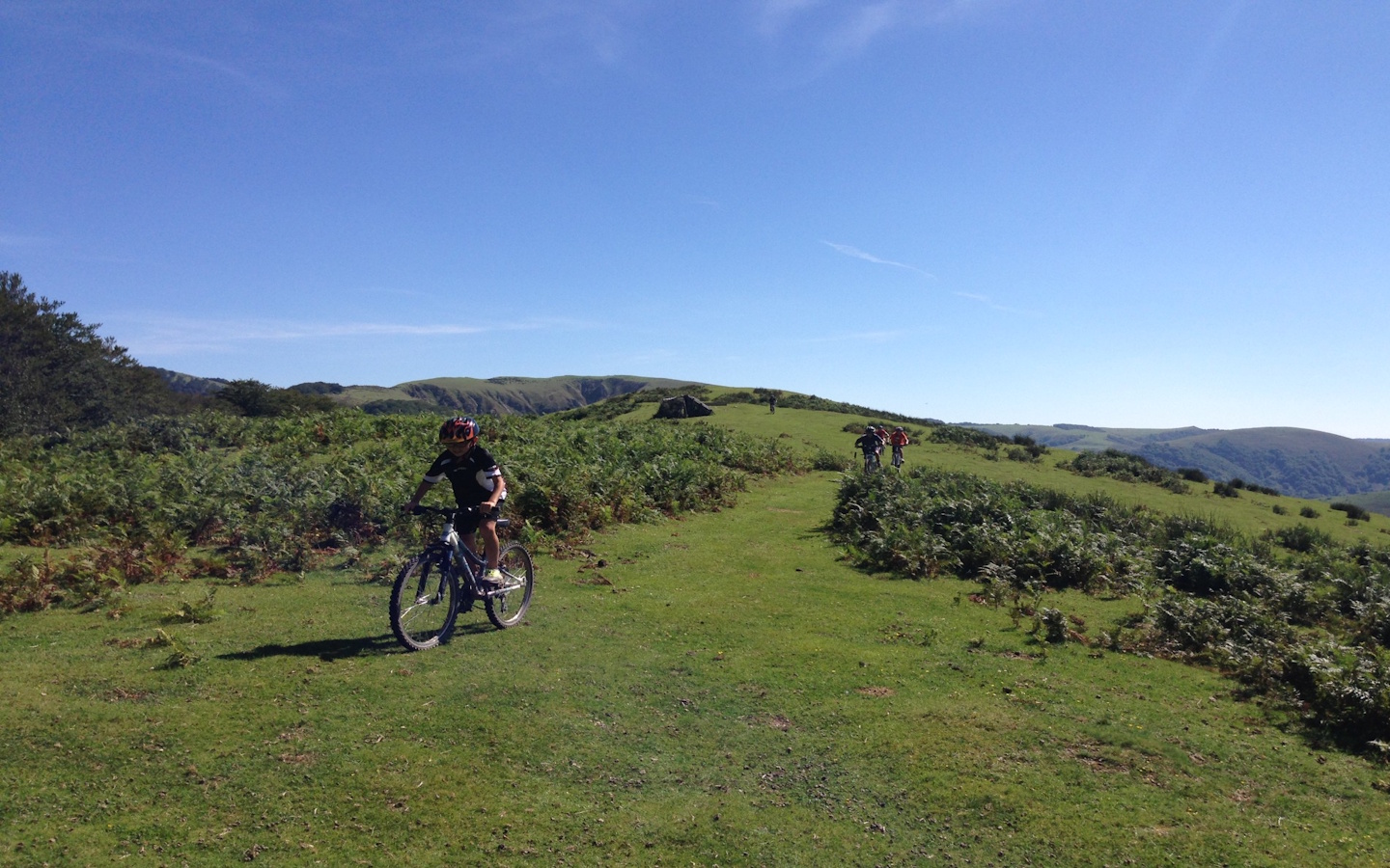Sortie Mendi Gaiak : Randonnée en VTT électrique-coucher de soleil, Ossès