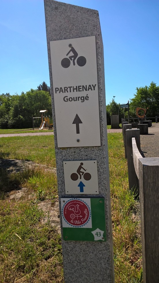 Maison ancienne au coeur de la Gâtine poitevine, Gourgé - photo 11