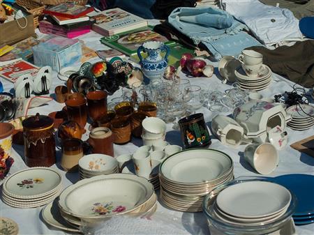 Vide grenier au bénéfice du Téléthon Vide grenier au bénéfice du Téléthon