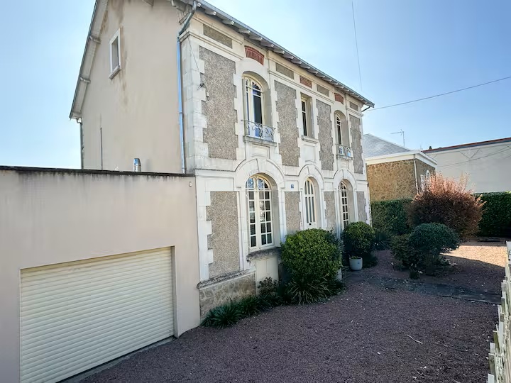 La Villa Camille, Thouars - photo 6