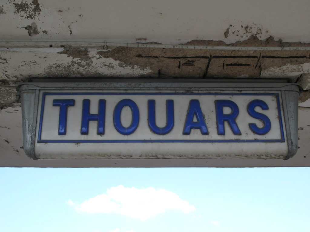 Flâneries cheminotes : La gare et le village noir