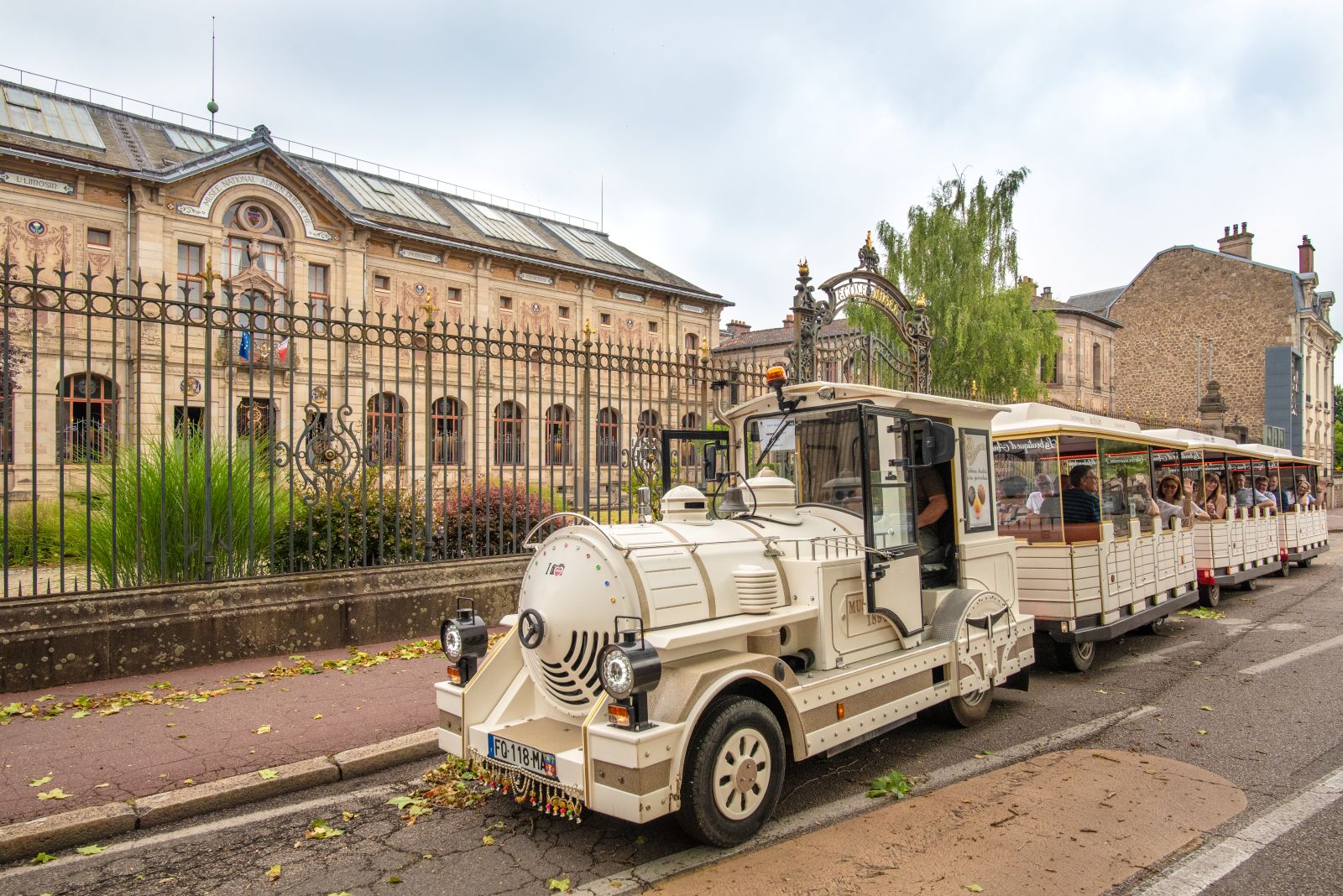 Petit Train Touristique de Limoges - photo 2
