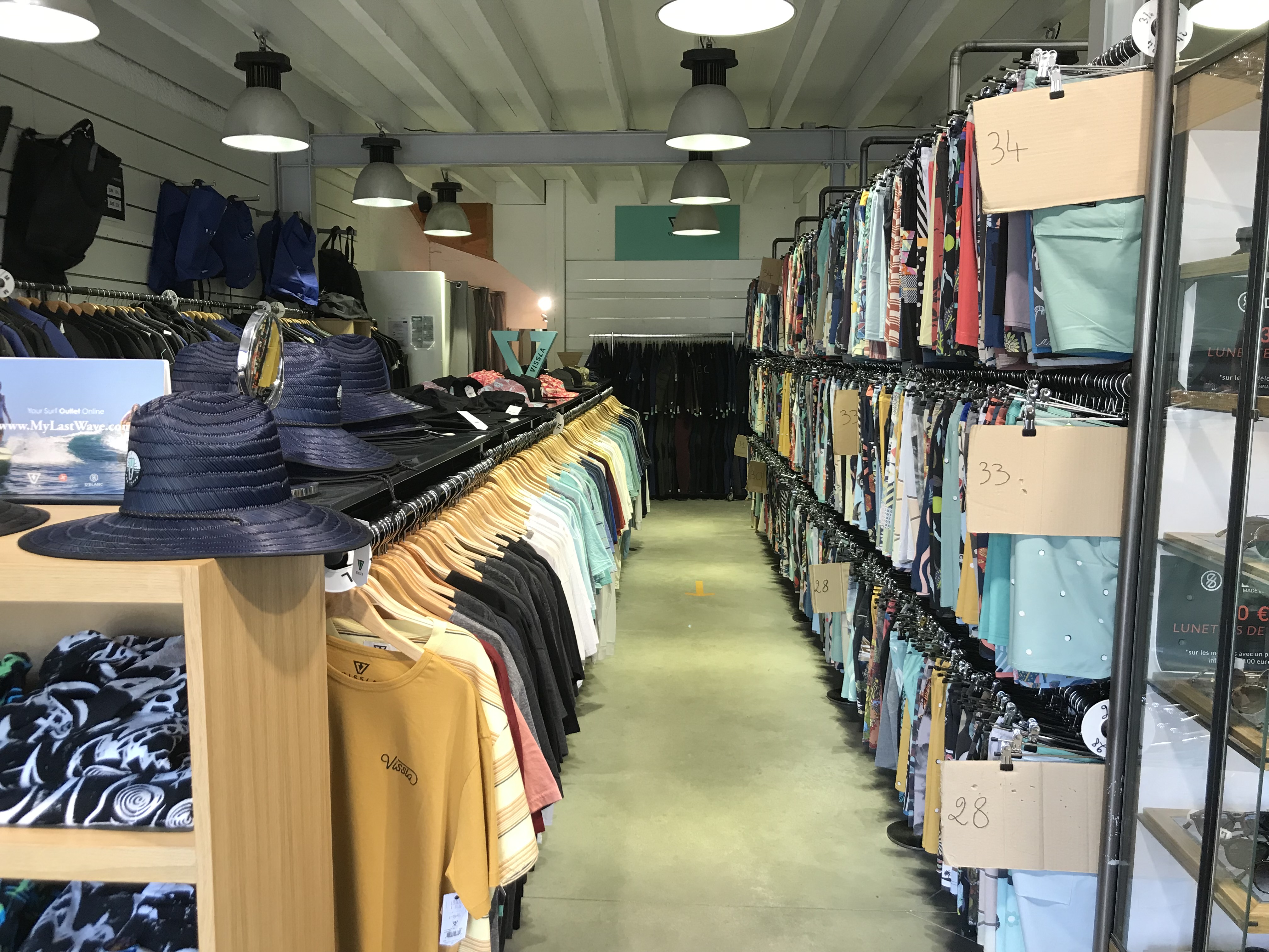 Vissla Outlet Store — photo 2