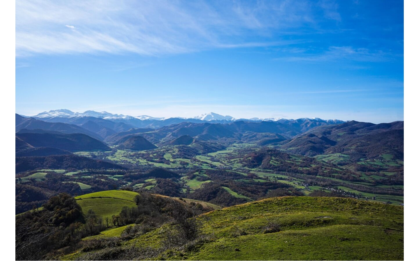 Chapelle de la Madeleine : panorama, Tardets-Sorholus