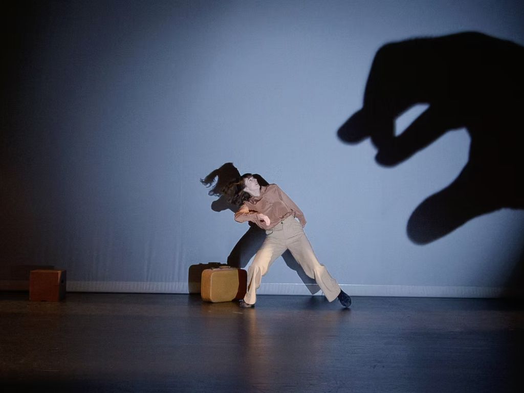 Festimai | Sur un fil