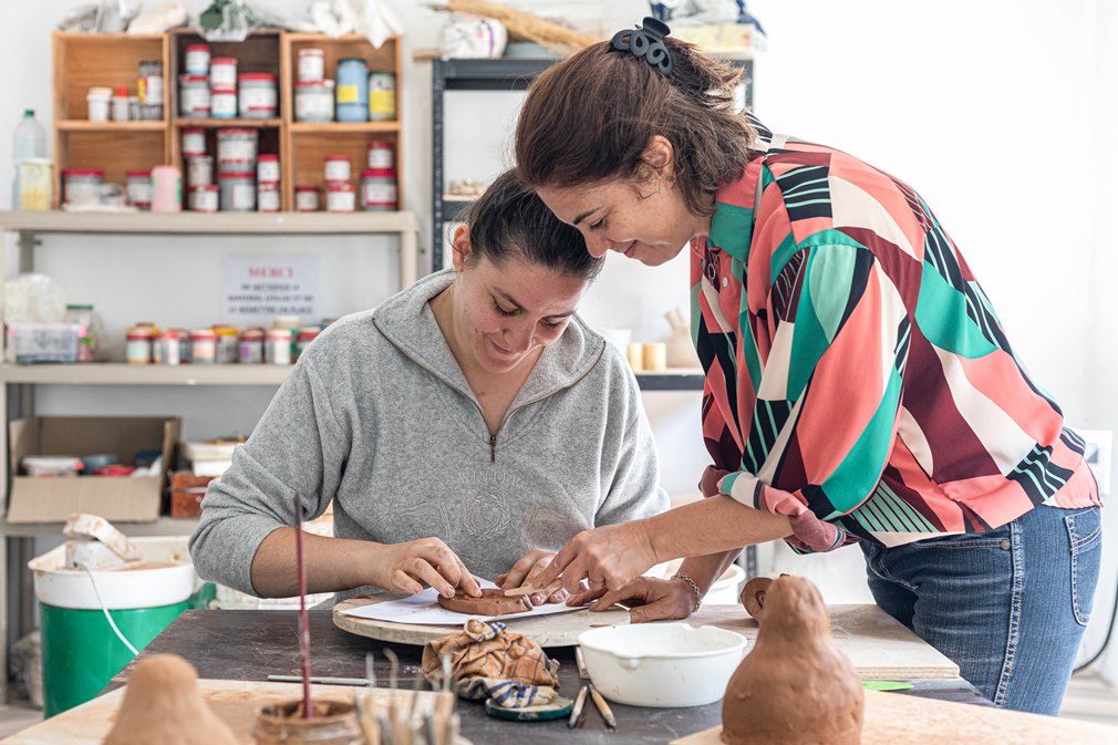 Atelier poterie | Les demains dans la terre — visuel événement