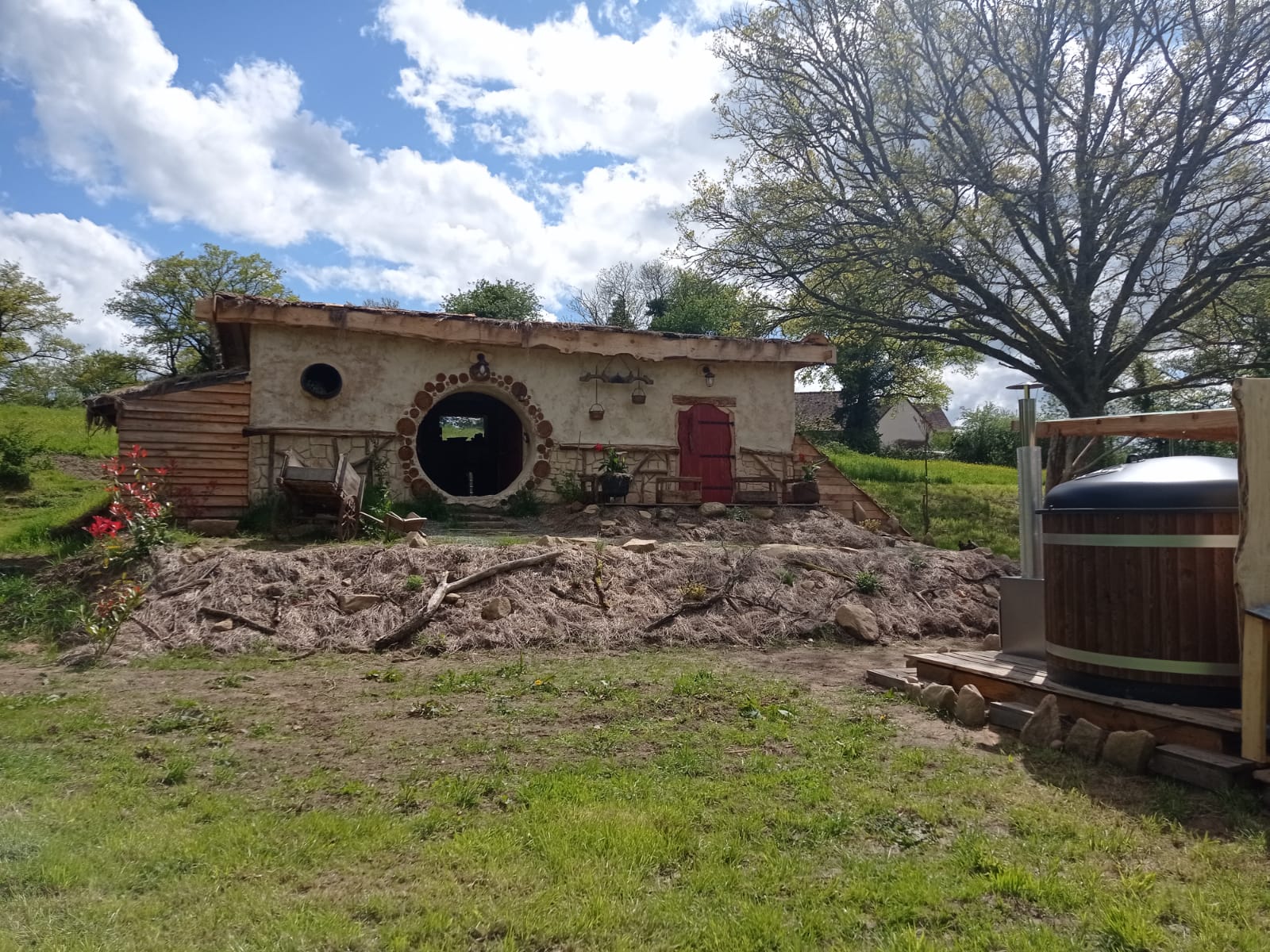 La maison Sacquet, Saint-Sulpice-les-Feuilles - photo 9