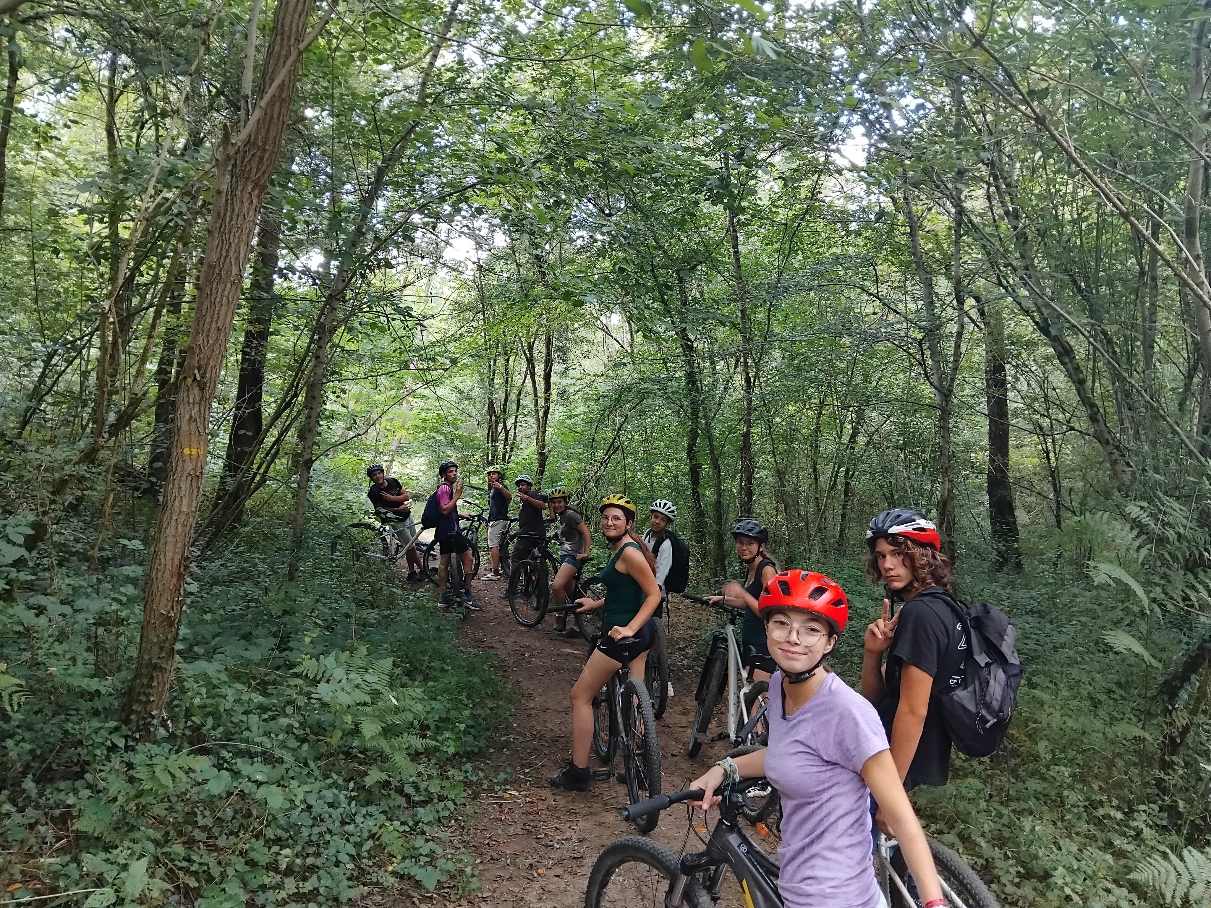Circuit FFCT Boucle du Limousin CPA Lathus, Lathus-Saint-Rémy - photo 2