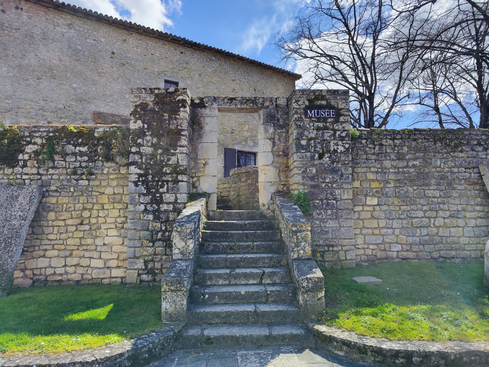 Musée des Traditions Populaires et d'Archéologie, Chauvigny - photo 3