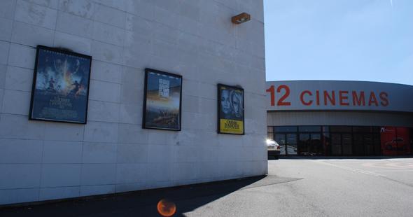 Cinéma Méga CGR, Buxerolles - photo 2
