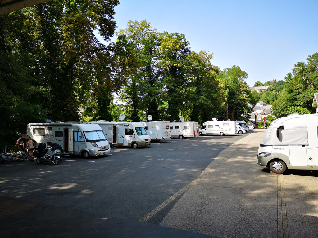 Aire d'accueil de camping-cars d'Uzerche, Uzerche - photo 4