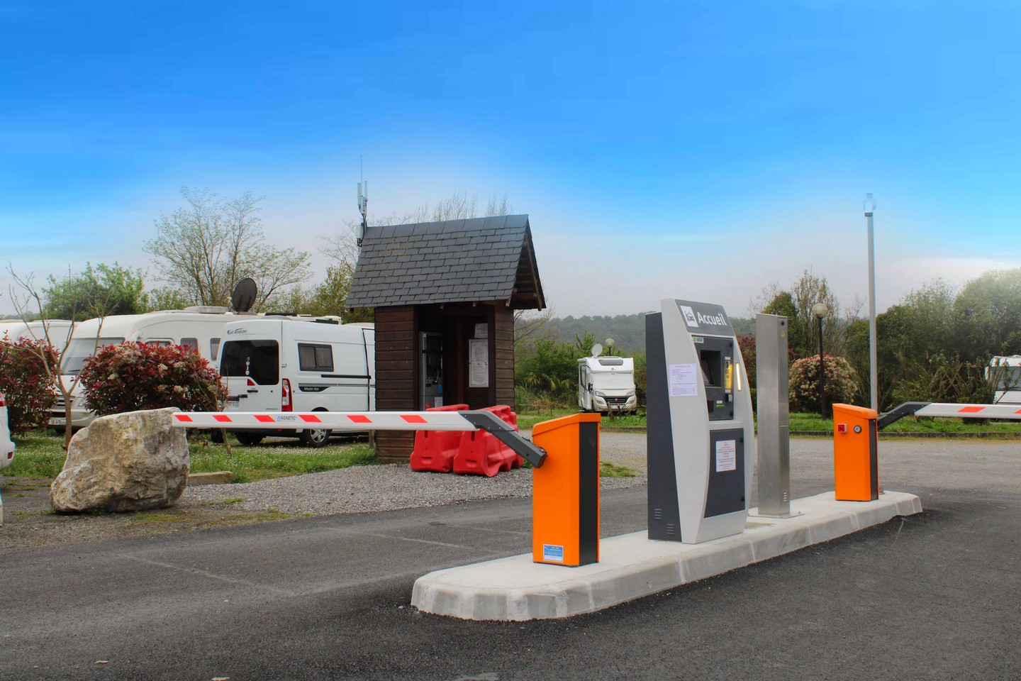 Aire de camping-car de Salies-de-Béarn, Salies-de-Béarn - photo 4