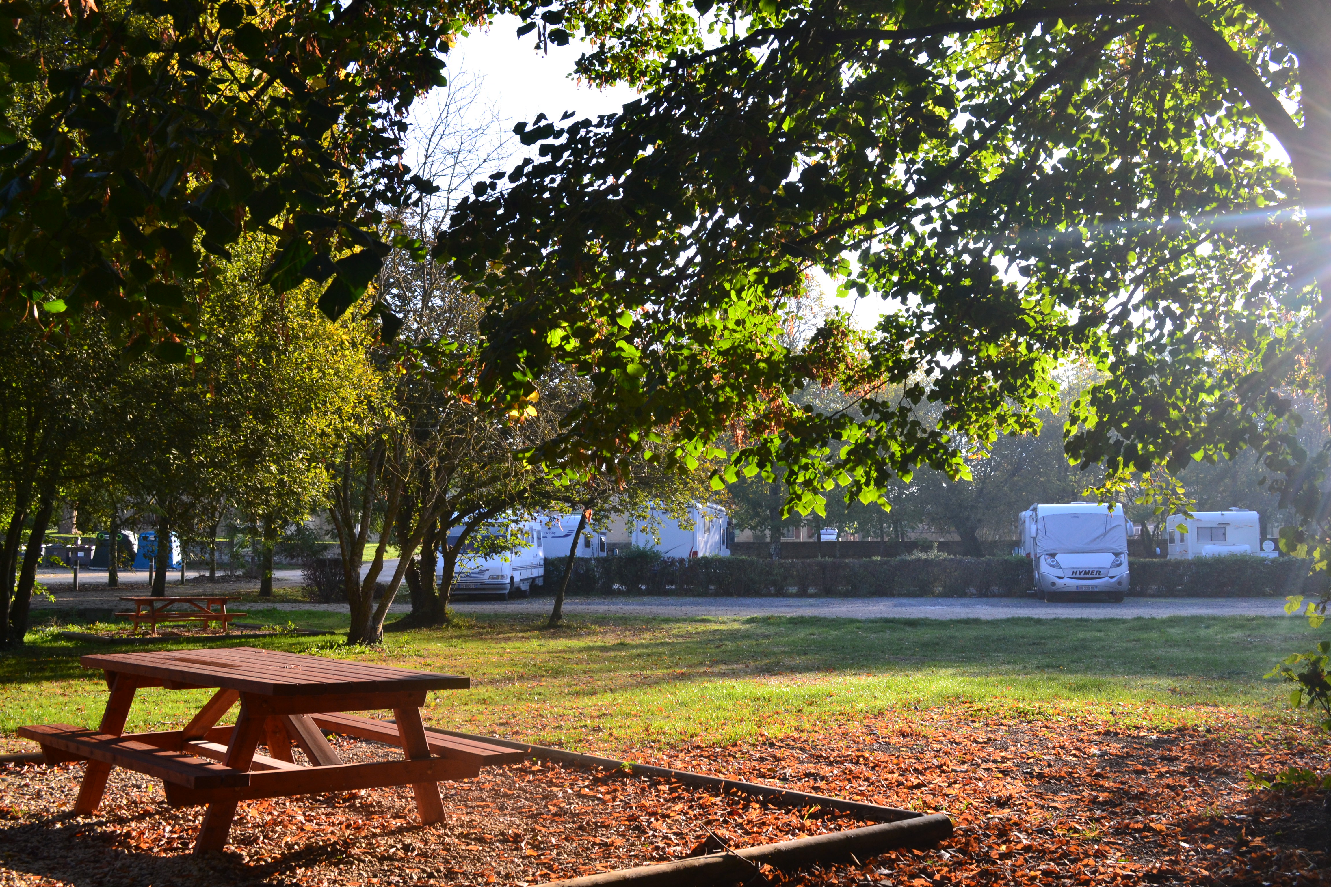 Aire d'accueil de Camping-Car de Nieuil-l'Espoir, Nieuil-l'Espoir - photo 4