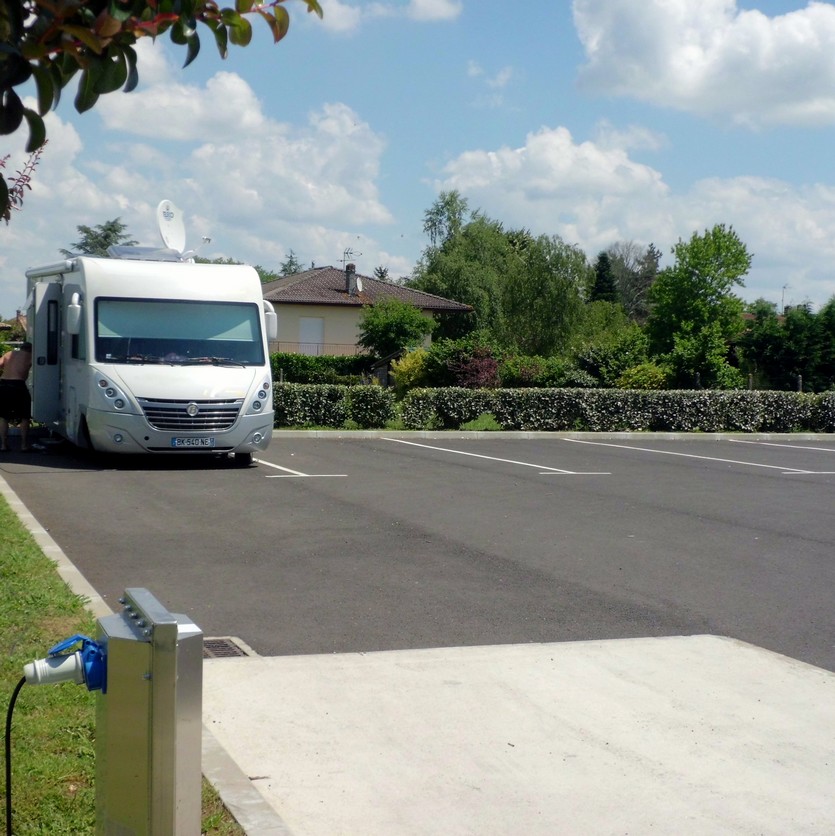 Aire de camping-cars de Villeneuve-de-Marsan - photo 5