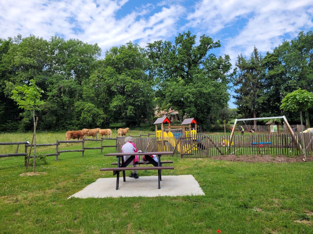 Aire de jeux, Vallereuil - photo 3
