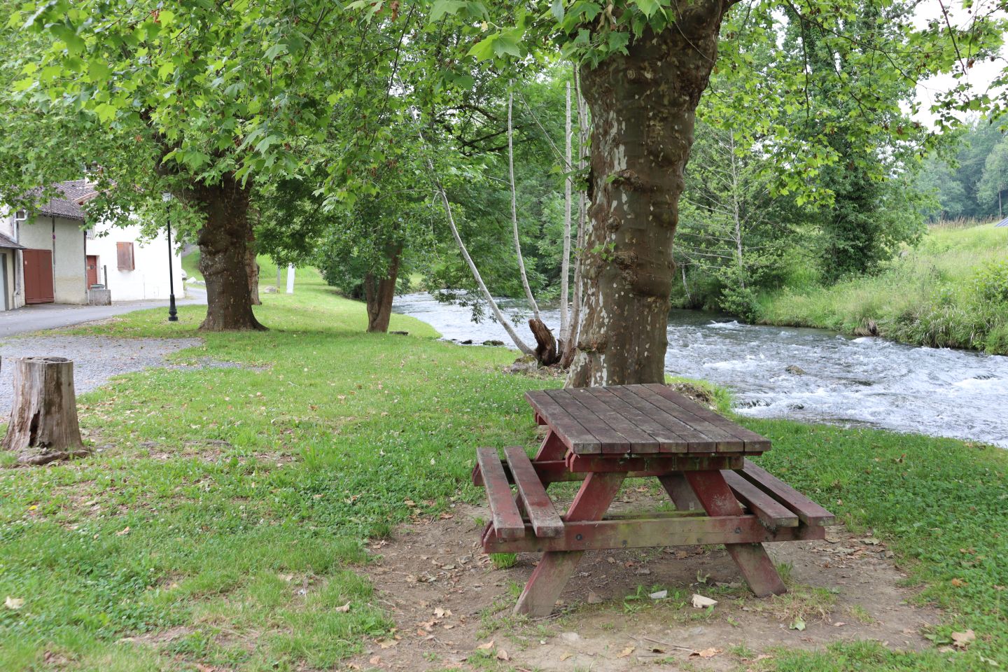 Aire de pique-nique - photo 3