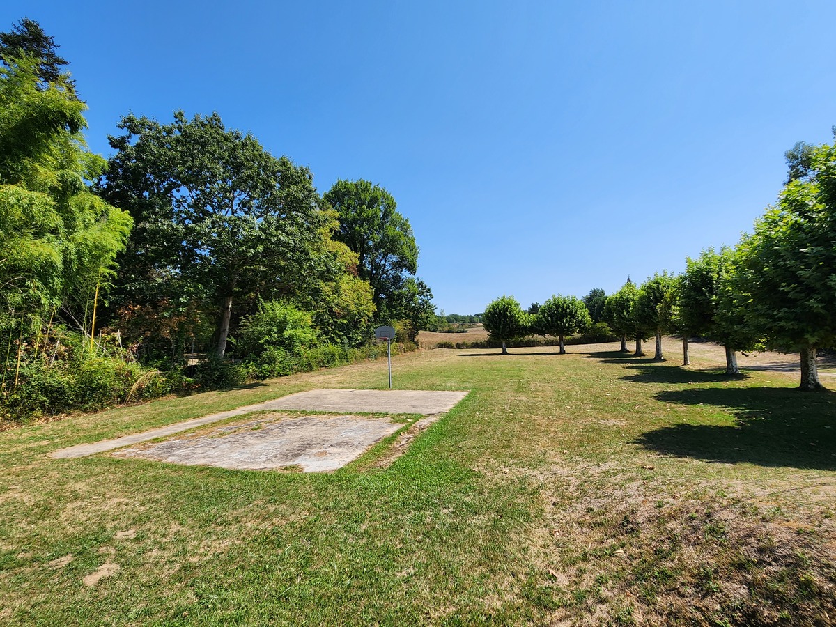 Aire de jeux de Les Lèches