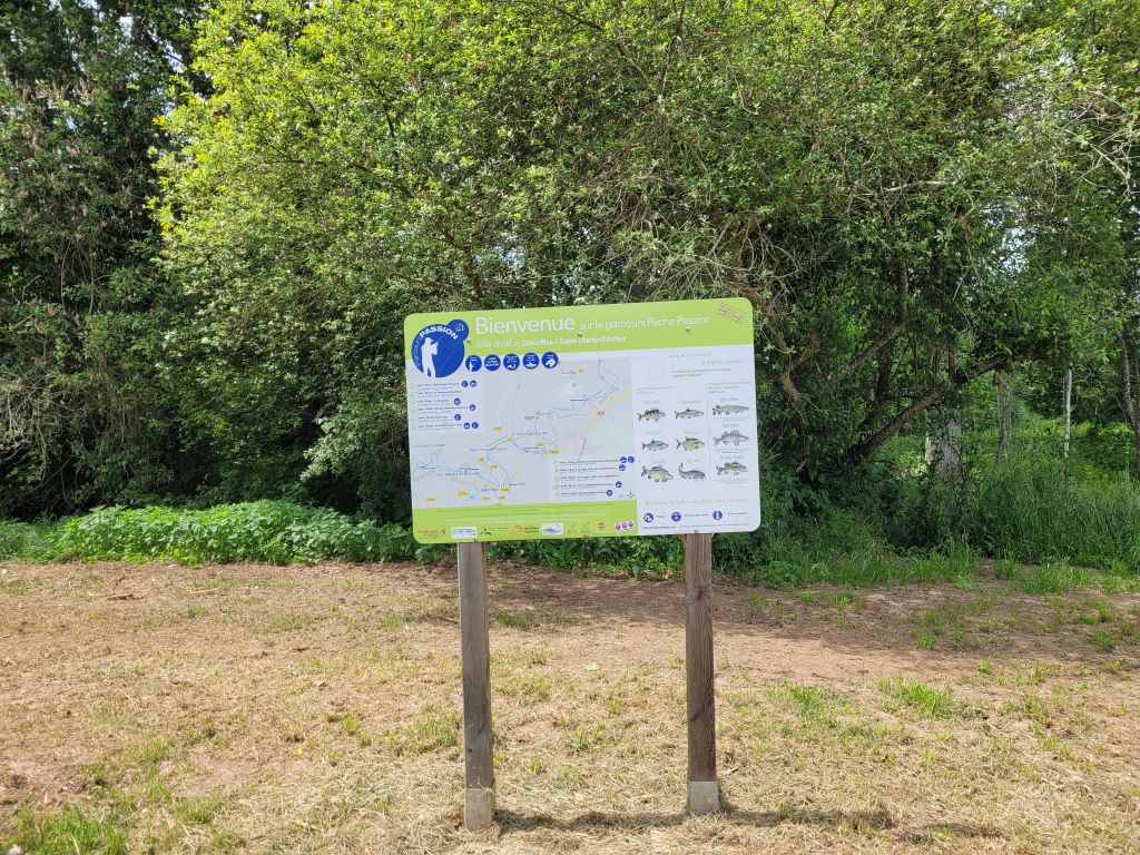 Aire de pique-nique de la Fontpeyre à Douzillac - photo 4