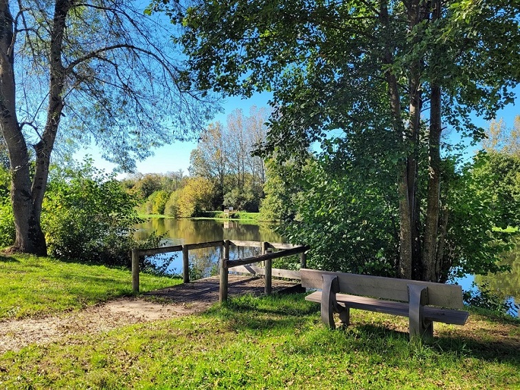 Aire de pique-nique de la Fontpeyre à Sourzac - photo 2