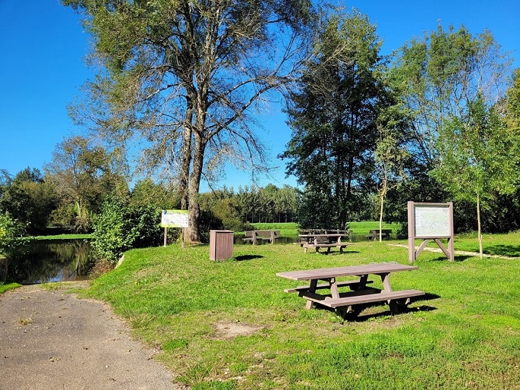 Aire de pique-nique de la Fontpeyre à Sourzac - photo 4
