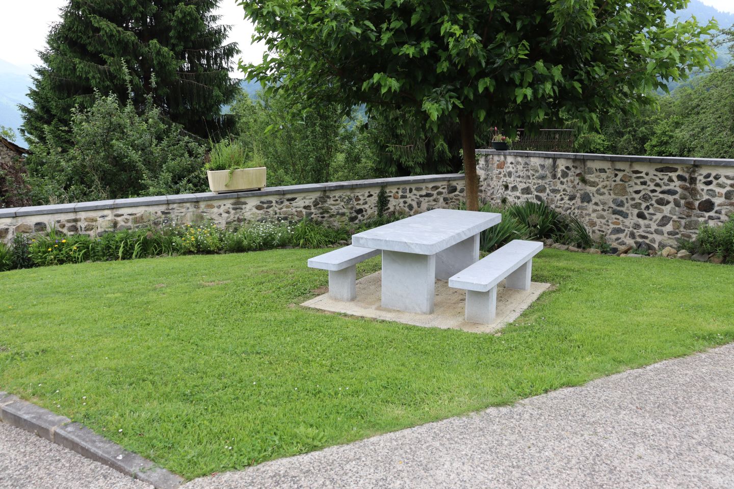 Aire de pique-nique - photo 2