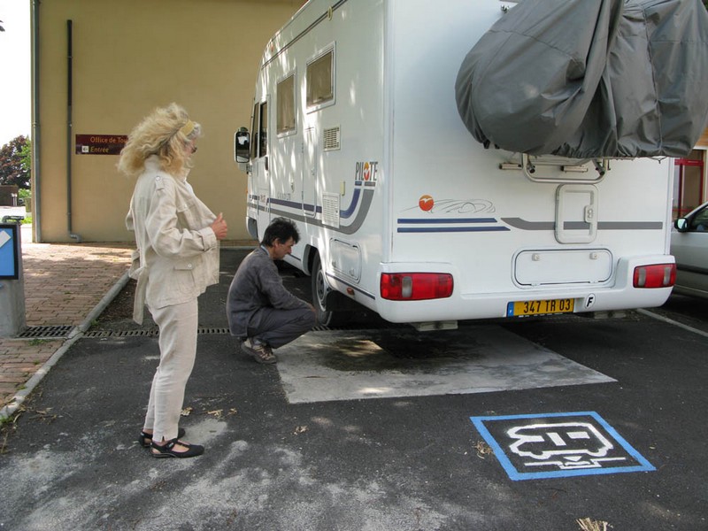 Aire de stationnement de Saint-Savin