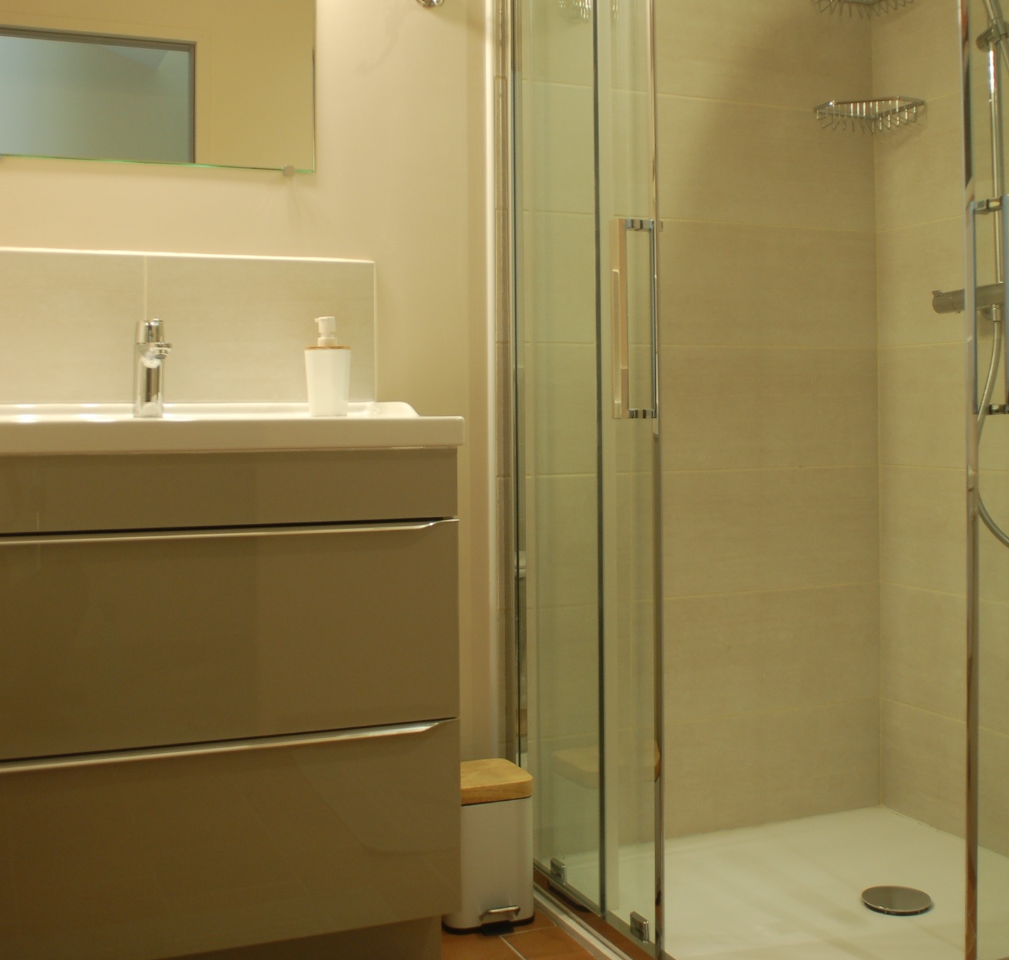 Madame Nathalie POURTAU "La Grange d'Etxexuria"