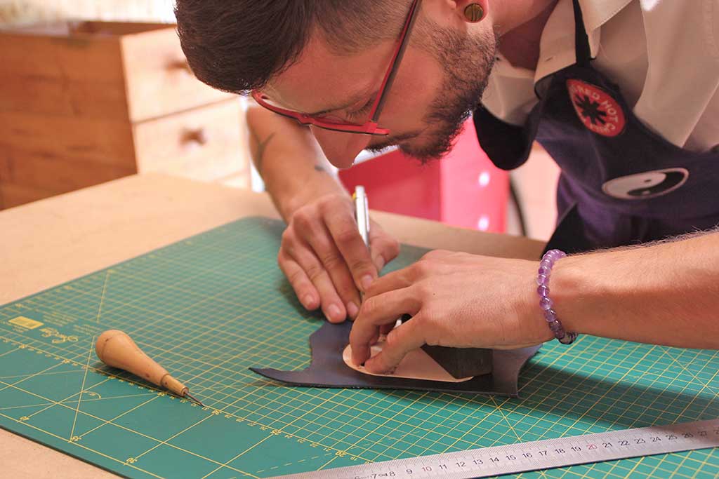 Au Brûle Pourpoint - Quentin Sallat