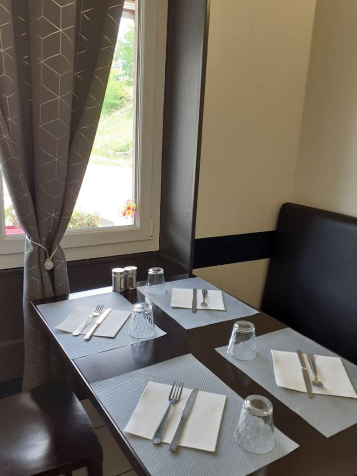 L'Auberge du Pont, Bessines-sur-Gartempe - photo 4