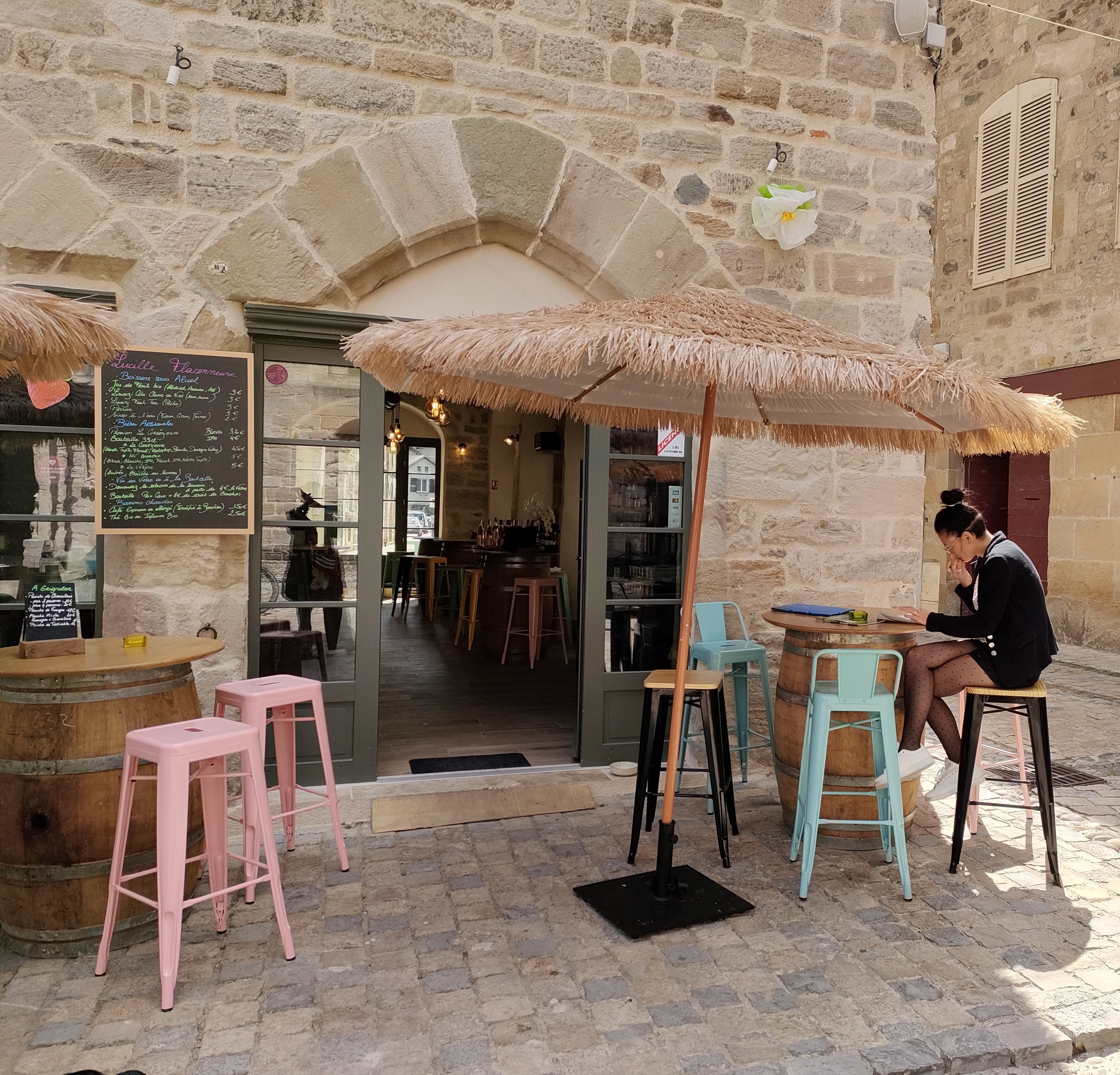 Lucille Flaconneuse - Cave, Brasserie et Bar à vin — photo 3