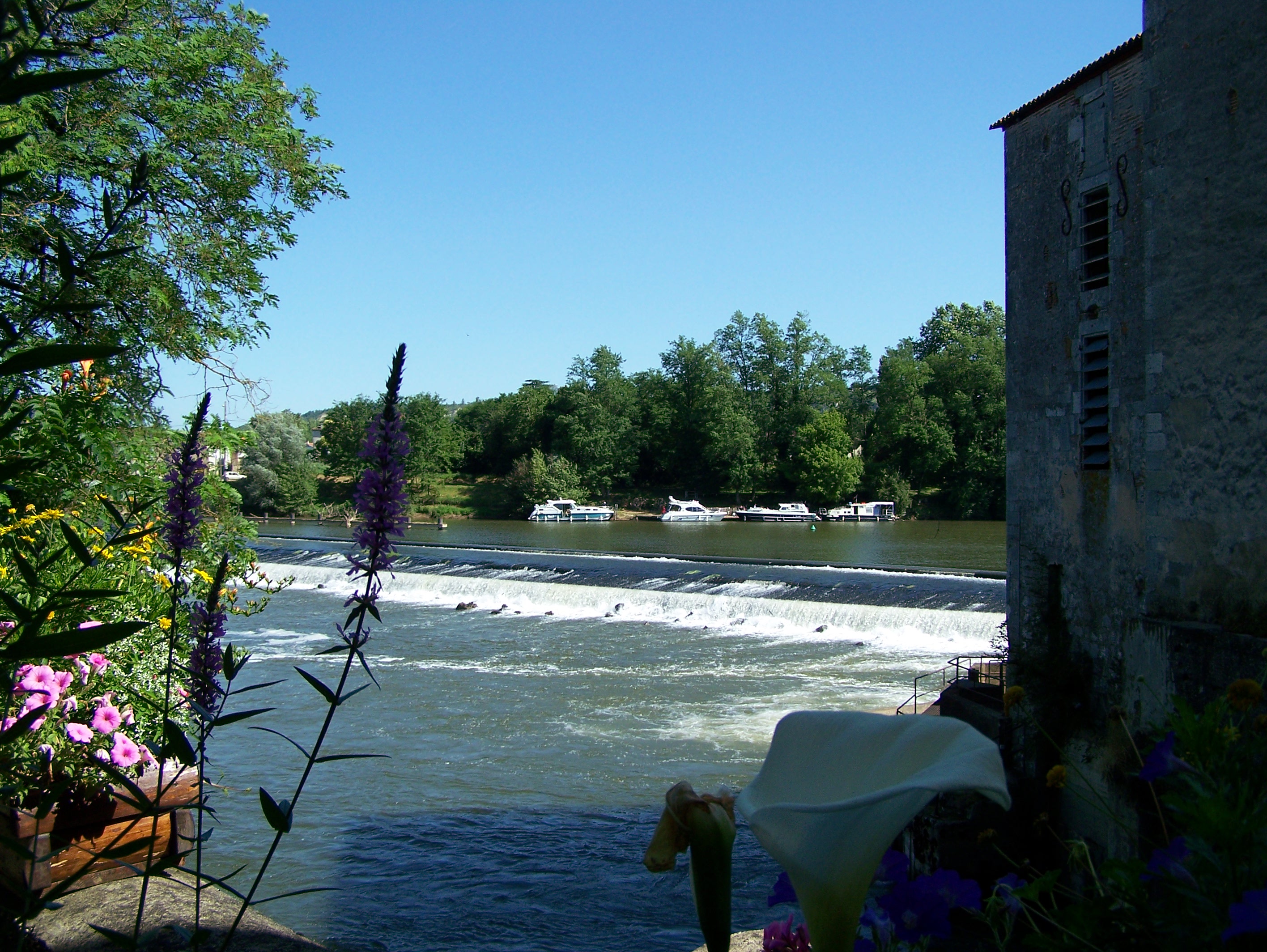 Circuit Tèrra Aventura : Angille sous roche au Confluent
