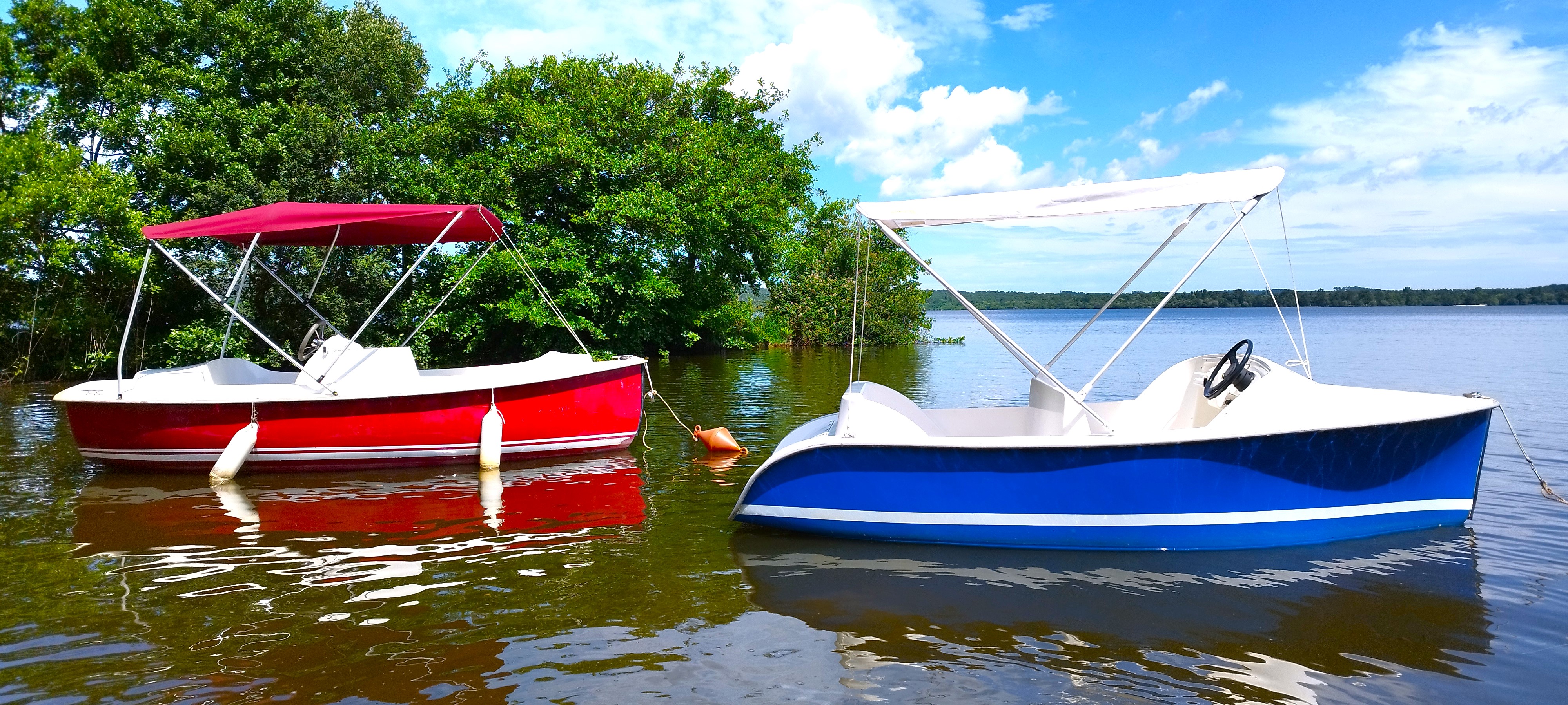 Pedaloun - Location de pédalos et bateaux électriques