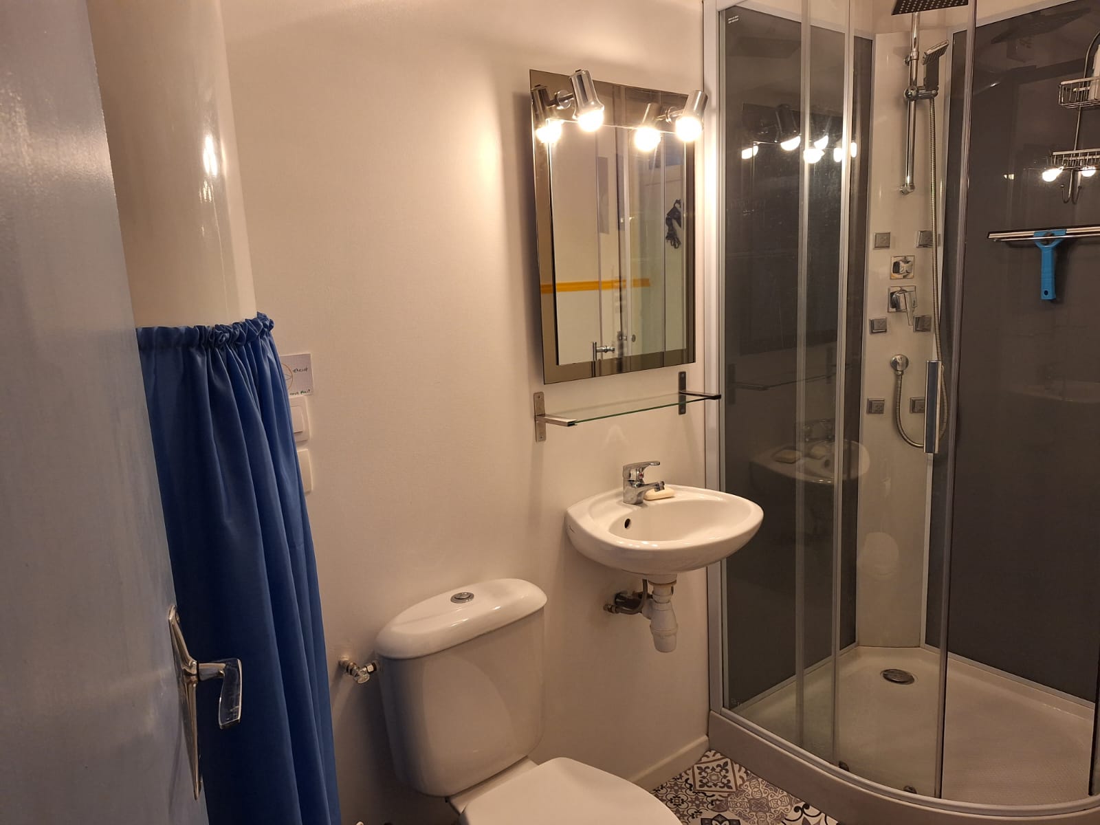 Six Rosiers Cottage - photo 5