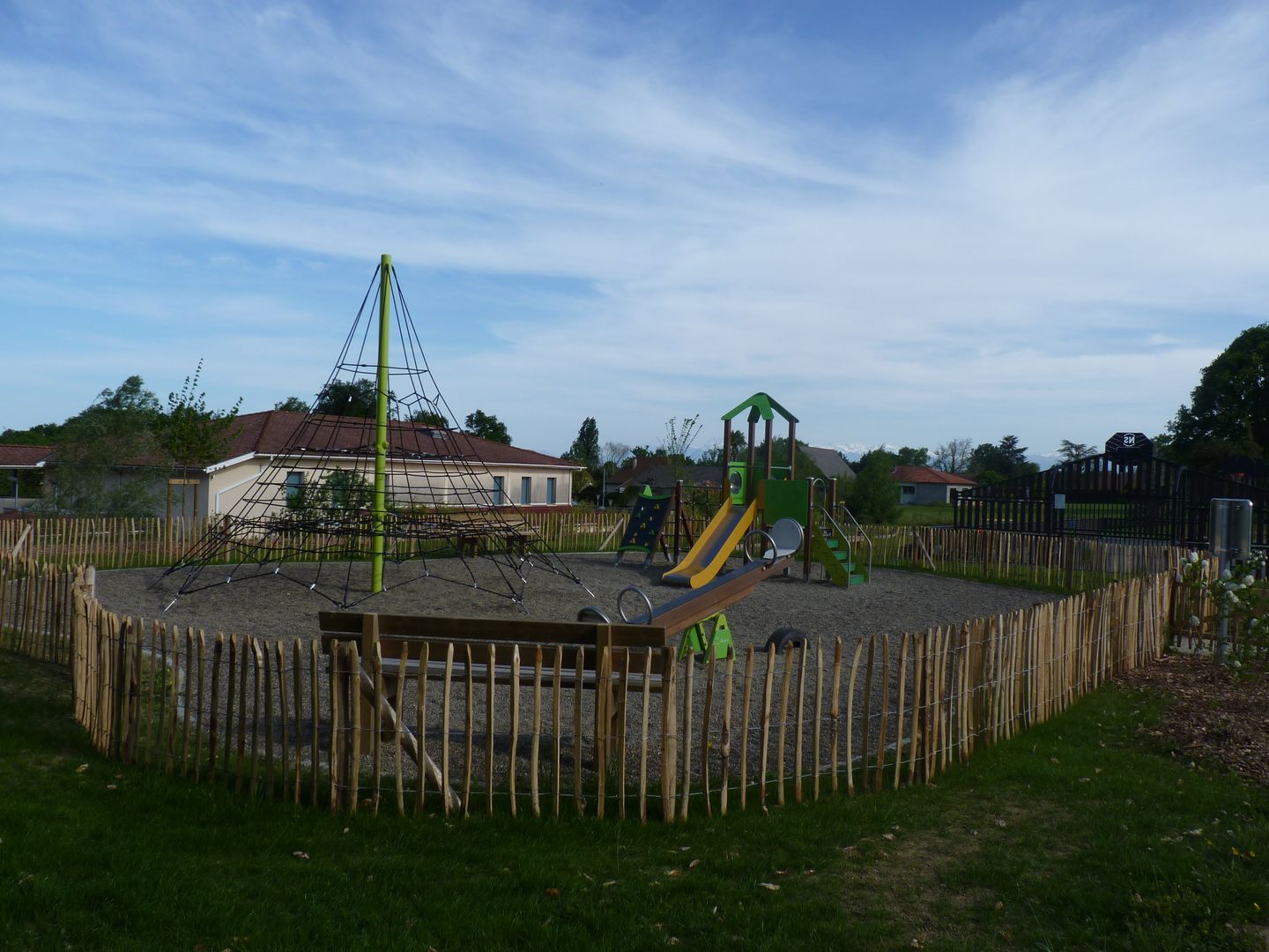 Aire de pique-nique "le Parc" - photo 2