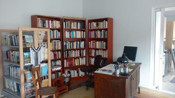 Bibliothèque de Saint Quentin du Dropt - photo 2