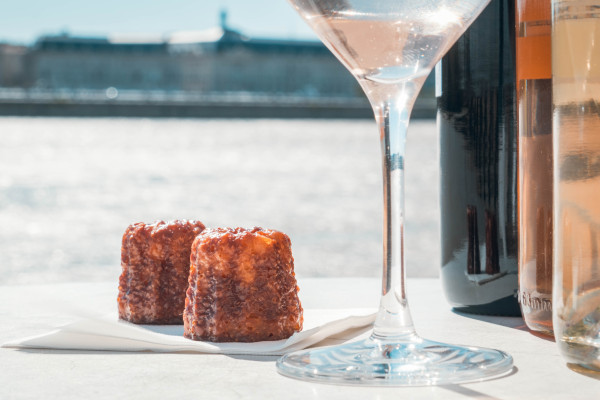 Croisière Bordeaux UNESCO Découverte vin & canelé