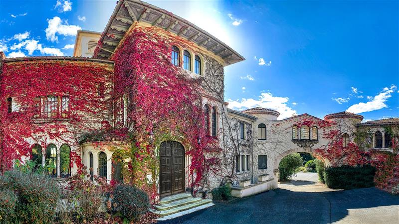 Hôtel Brindos, Lac & Château