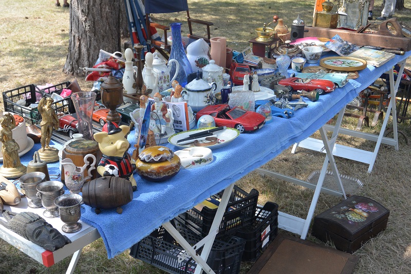 Brocante, vide grenier, Saint-Raphaël