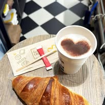 La Mie Câline — photo 3