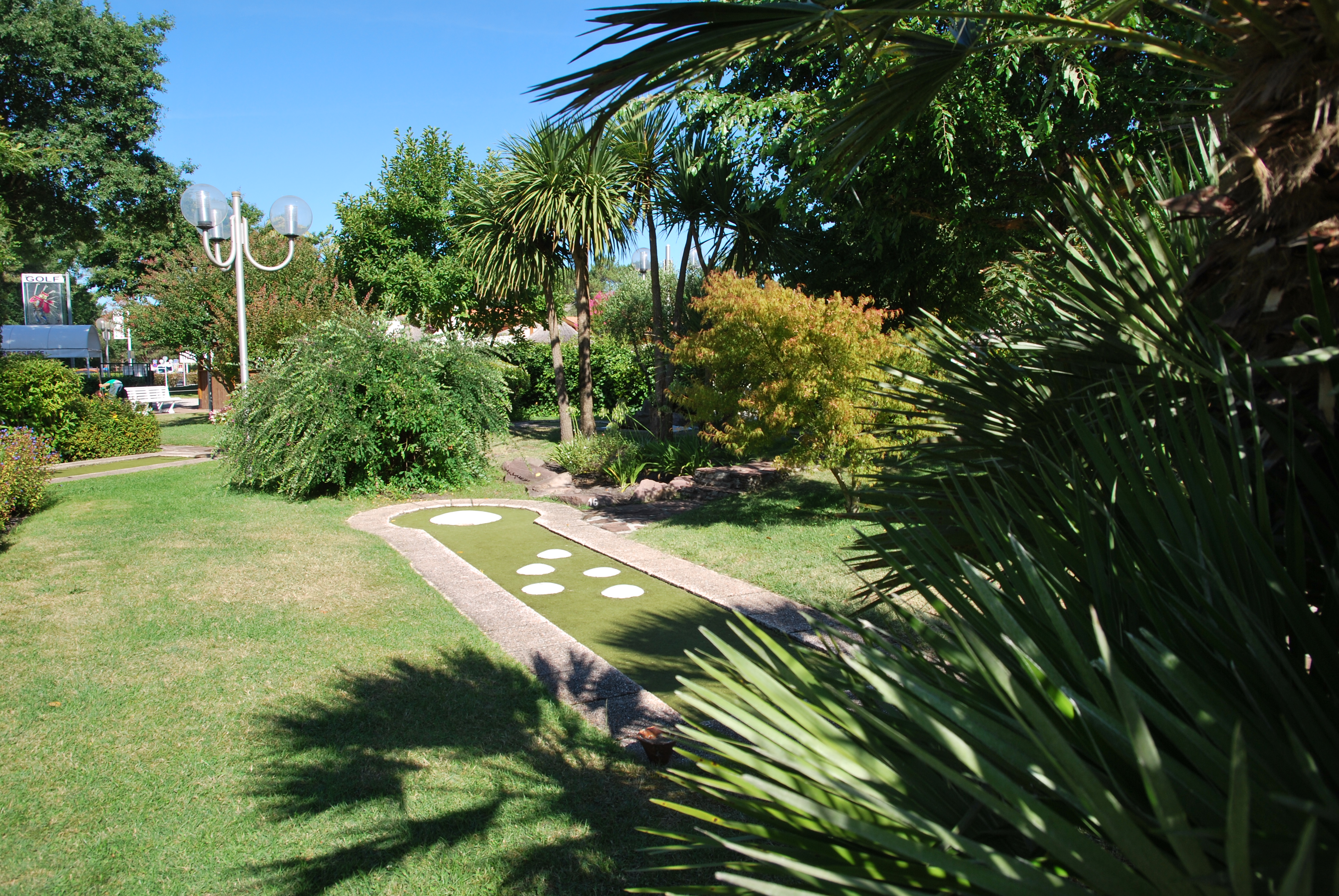Mini Golf Les Ecureuils, Biscarrosse - photo 4