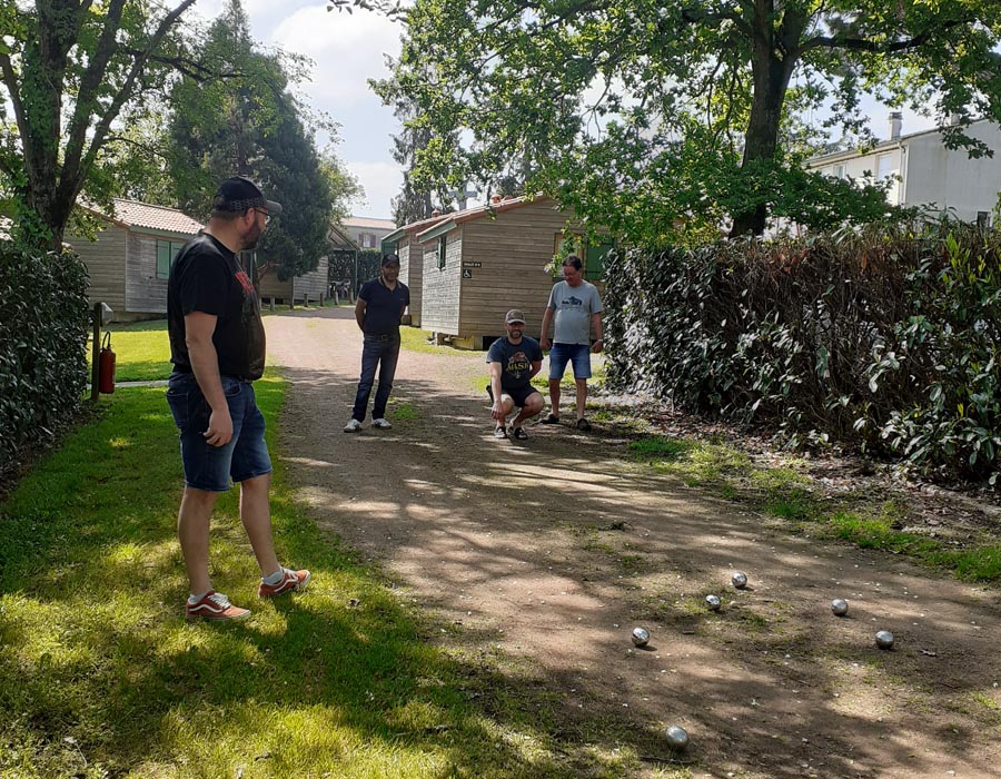 Camping 3* Au Lac D'Hautibus - EMPLACEMENT TENTE - MOBIL HOME - TIPI - CHALET, Argentonnay - photo 6