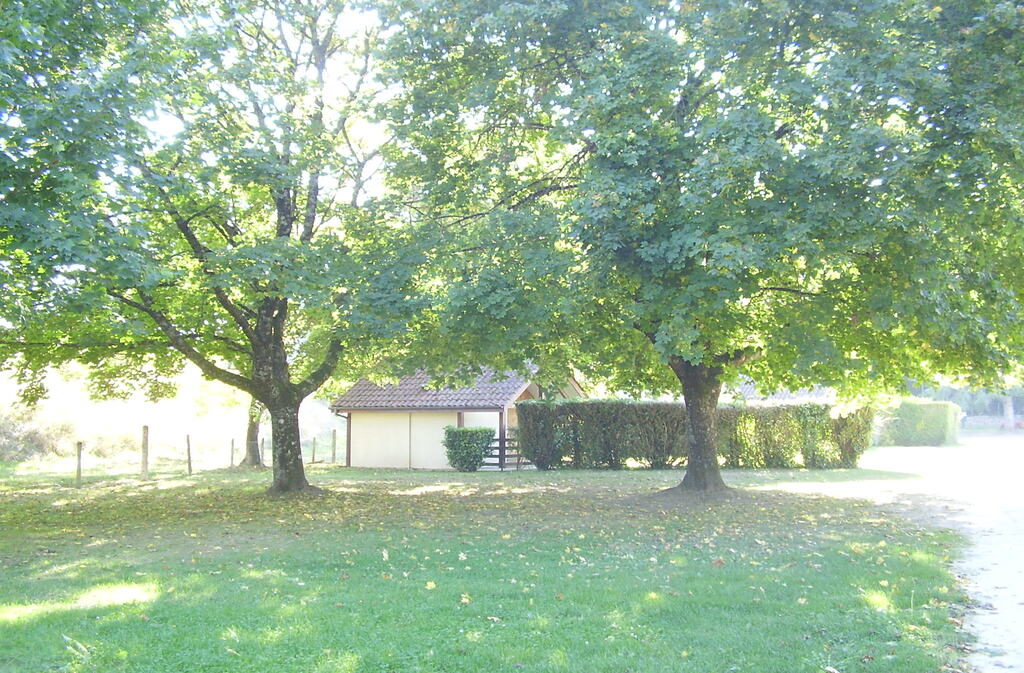 Camping Municipal de Mauzac - photo 2