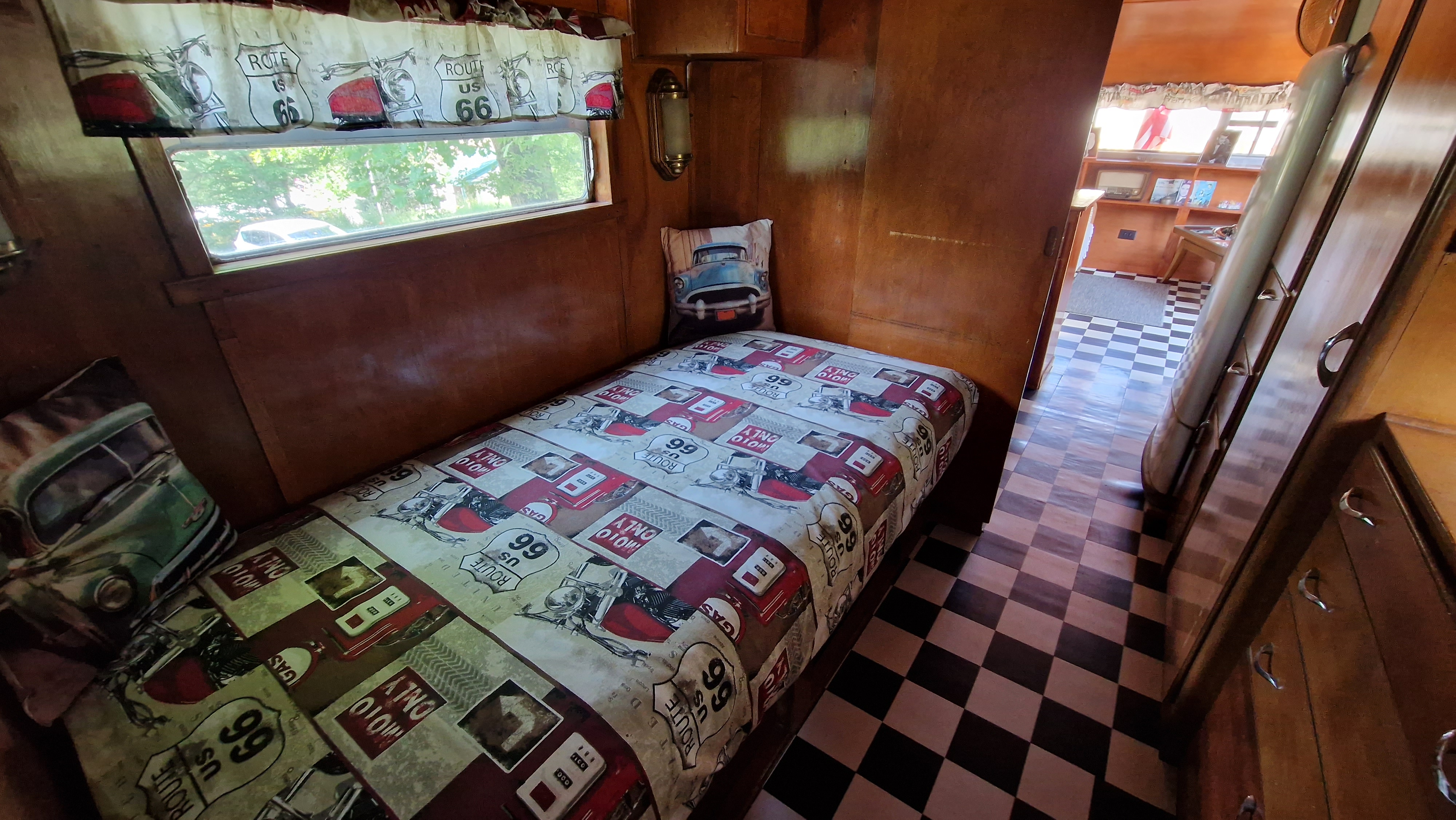 Caravane Hollywood (Camping La Perle), Saint-Médard-la-Rochette - photo 8