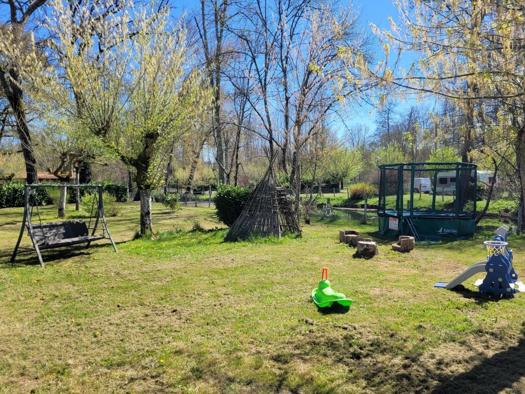 Camping Le Plein Air Neuvicois, Neuvic - photo 24