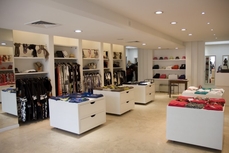 CBH Boutiques Carmen et Hirian Hendaye Commerce