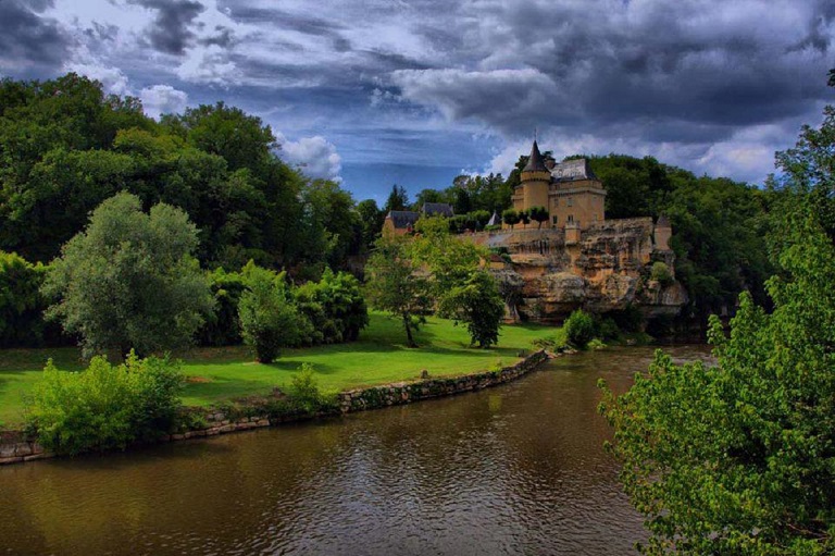Les Cavaliers de la Vezere - photo 3