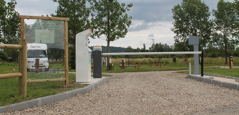Hôtel à camping-car le Bois du Commandeur - photo 2